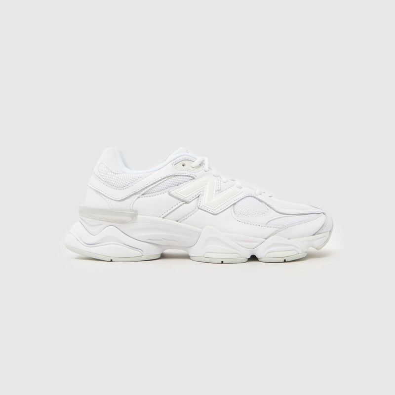 New Balance 9060 - Црни женски